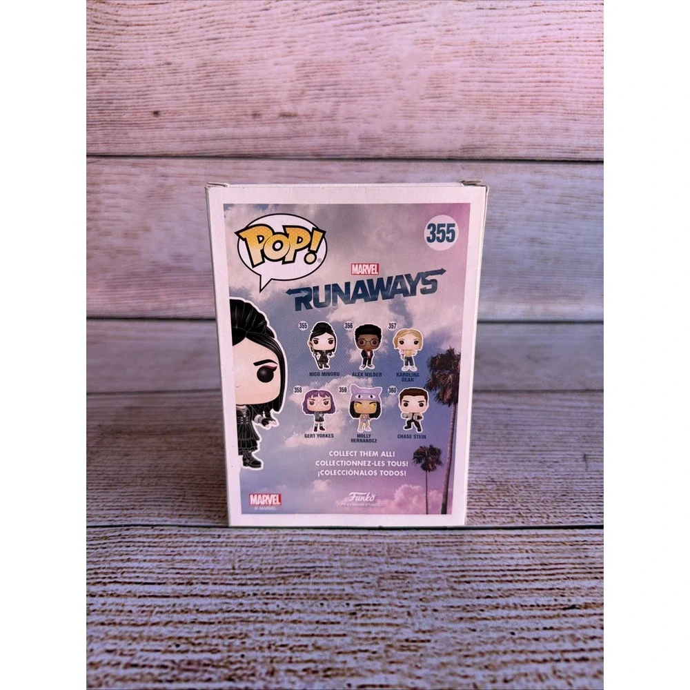 Funko Pop Marvel Runaways Nico Minoru #355 Vinyl Figure In Damaged Box